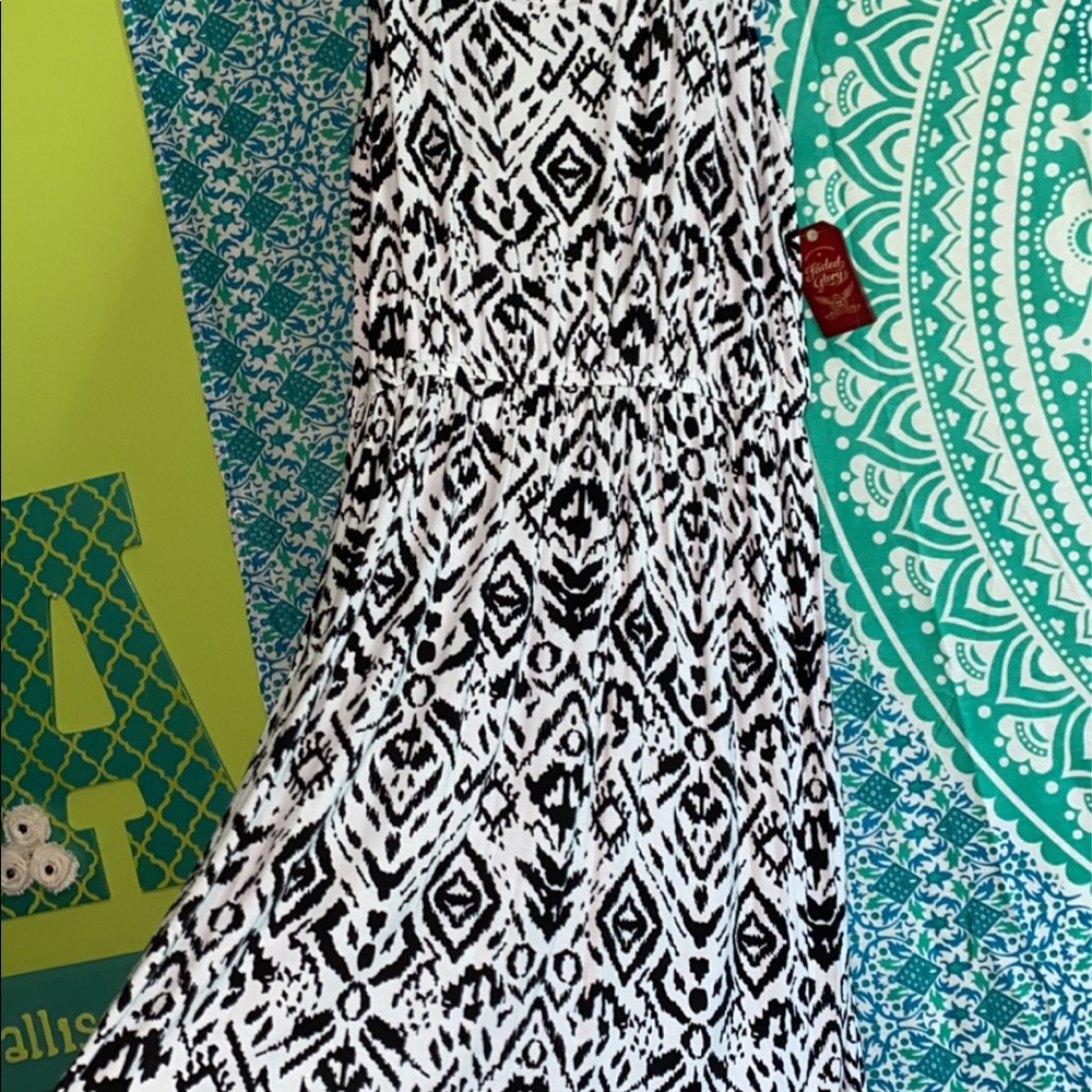 Women’s cute patterned dress